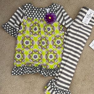 Counting Daisies boutique outfit